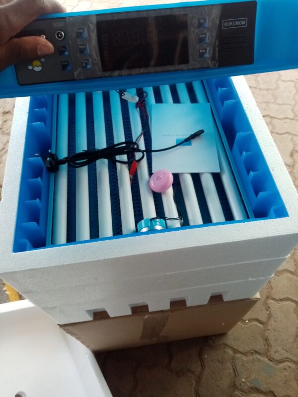 Durable incubators using low power in Kenya
